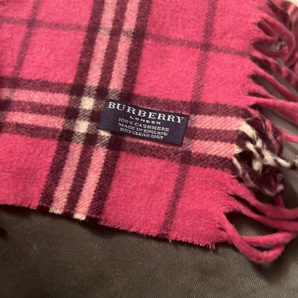 100% Cashmere Genuine Burberry Scarf (Please Read) - Picture 2 of 16
